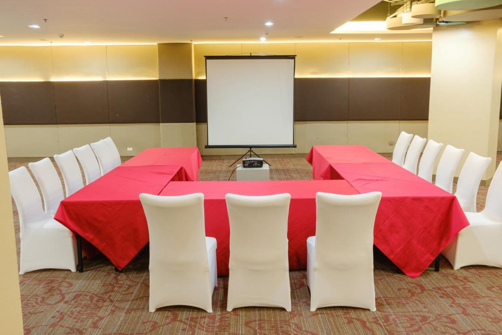Go Hotels Lanang - Davao City Εξωτερικό φωτογραφία