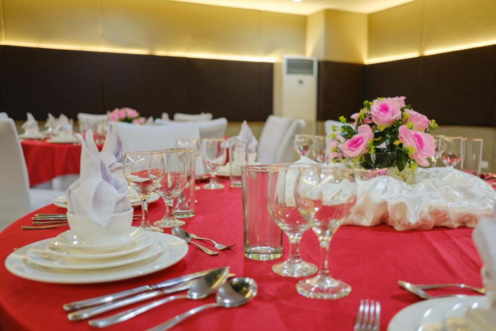Go Hotels Lanang - Davao City Εξωτερικό φωτογραφία