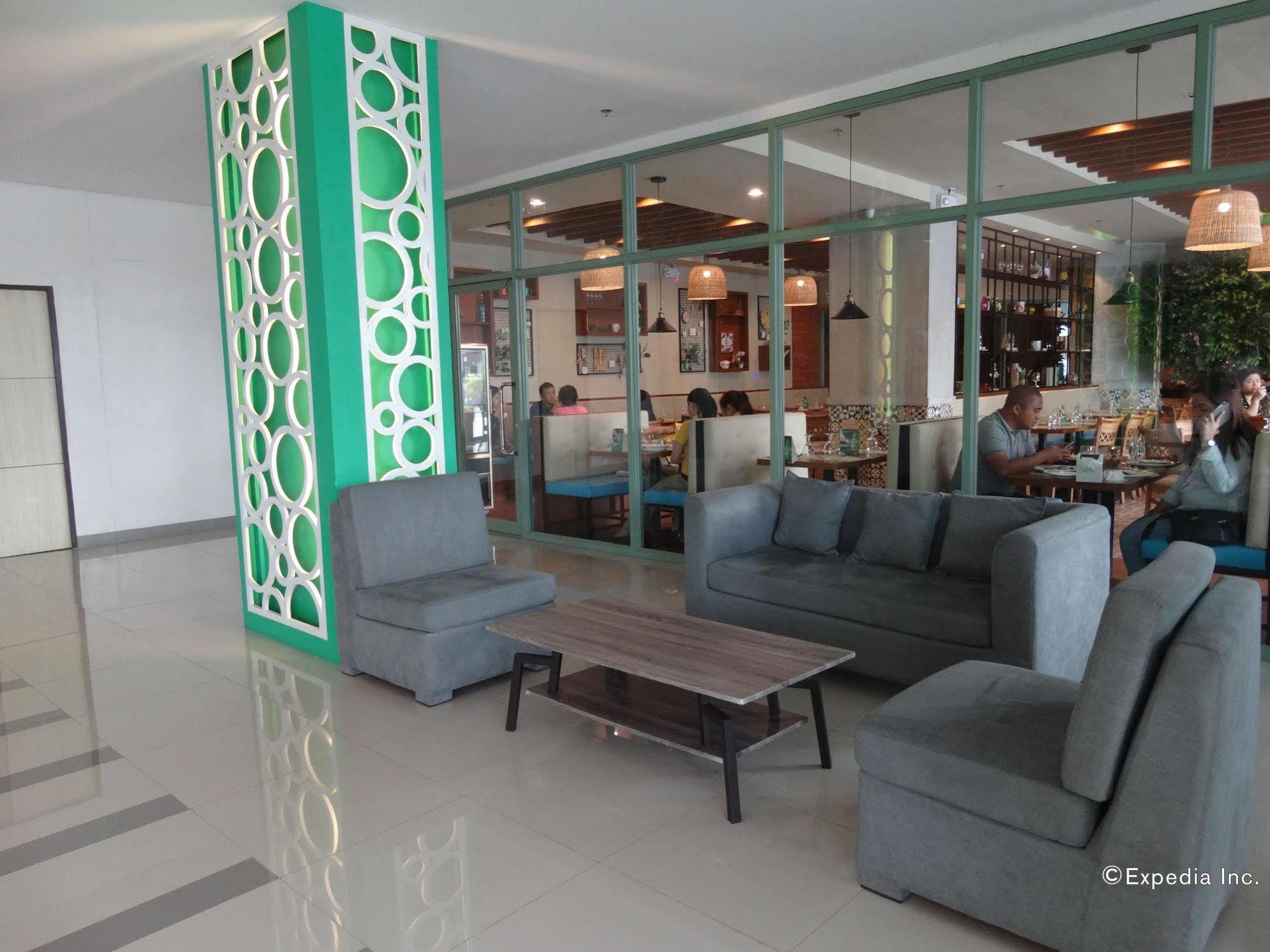 Go Hotels Lanang - Davao City Εξωτερικό φωτογραφία
