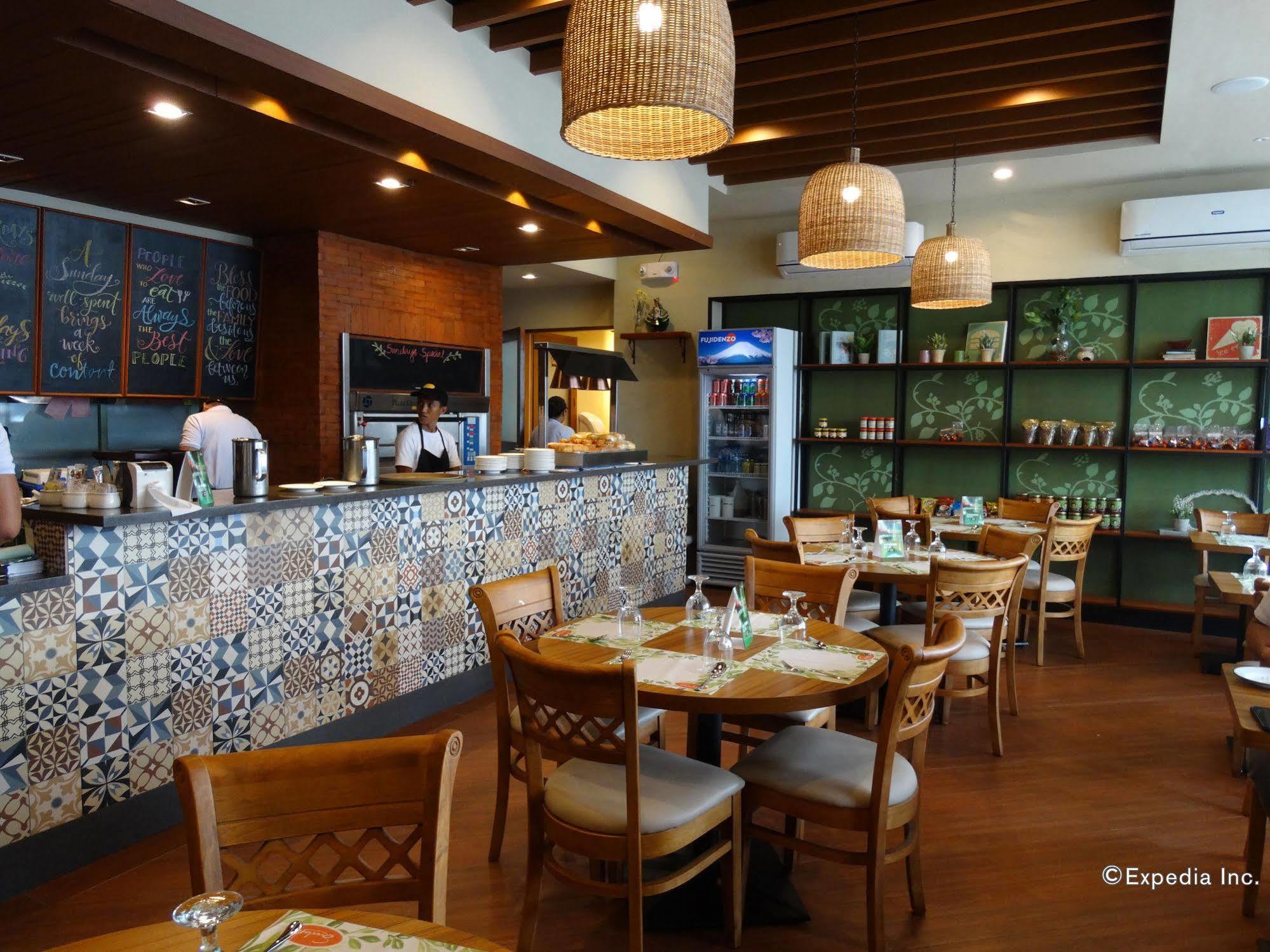 Go Hotels Lanang - Davao City Εξωτερικό φωτογραφία